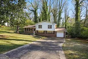 5809 Oakleaf Way, Stone Mountain, GA 30087 - Photo 2