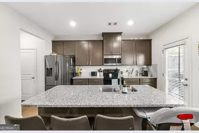 5140 Madeline Place, Stone Mountain, GA 30083 - Photo 6