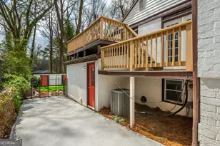 1058 Birch St SW, Atlanta, GA 30310 - Photo 2