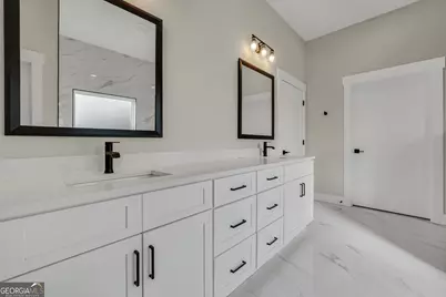 546 Harbour Shores, Jackson, GA 30233 - Photo 12