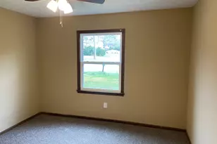 1710 Hallmark Dr, Griffin, GA 30223 - Photo 12