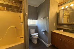 220 De La Taix, Lavonia, GA 30553 - Photo 12