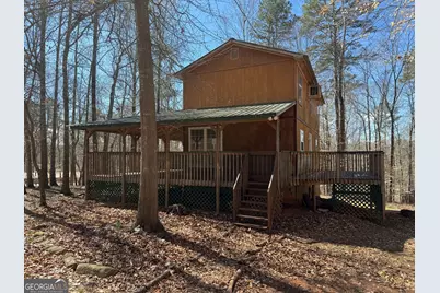 220 De La Taix, Lavonia, GA 30553 - Photo 1