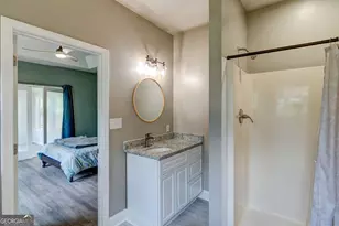 1010 Lakeland Dr, Toccoa, GA 30577 - Photo 16