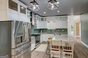 1010 Lakeland Dr, Toccoa, GA 30577 - Photo 12