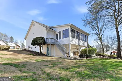5551 Chestnut Creek Lane, Flowery Branch, GA 30542 - Photo 14