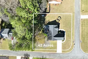 5551 Chestnut Creek Ln, Flowery Branch, GA 30542 - Photo 4