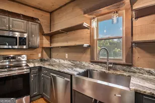 2637 River Rd, Mineral Bluff, GA 30559 - Photo 10