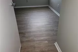 5945 Sutcliff Square, Lithonia, GA 30058 - Photo 6