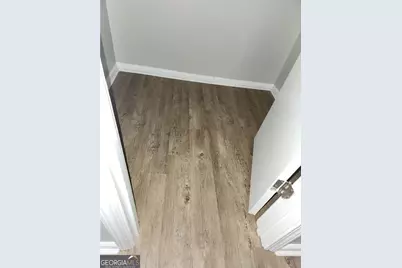 5945 Sutcliff Square, Lithonia, GA 30058 - Photo 8