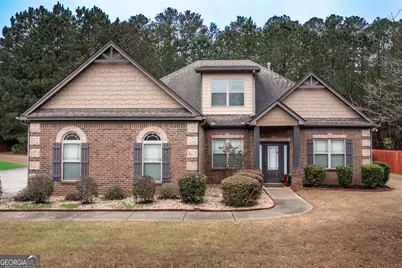 305 Legends Drive, Fayetteville, GA 30215 - Photo 2
