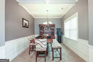 305 Legends Dr, Fayetteville, GA 30215 - Photo 8