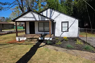 109 Pharr Ave, Jonesboro, GA 30236 - Photo 1