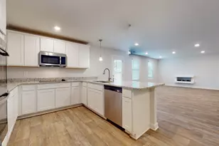 366 Jarrett St, Fairburn, GA 30213 - Photo 2