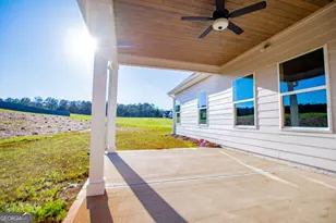 102 Red Oak Ln, Carrollton, GA 30116 - Photo 40