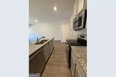 100 Village Green Drive NW, Adairsville, GA 30103 - Photo 4