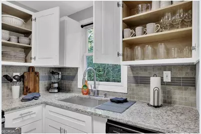 3162 Oakdale Road, Hapeville, GA 30354 - Photo 14