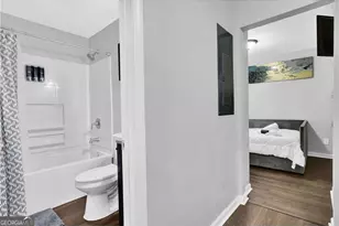 3162 Oakdale Rd, Hapeville, GA 30354 - Photo 16