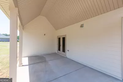 308 Hammerstone Court, Senoia, GA 30276 - Photo 6
