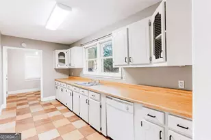 549 Gholston St, Comer, GA 30629 - Photo 26