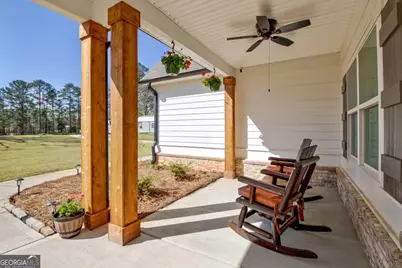 69 Al Roberts Road, Senoia, GA 30276 - Photo 2