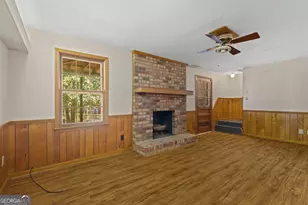 1055 Hunterhill Dr, Roswell, GA 30075 - Photo 52