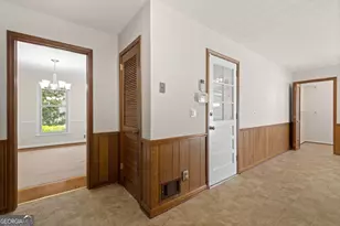 1055 Hunterhill Dr, Roswell, GA 30075 - Photo 20