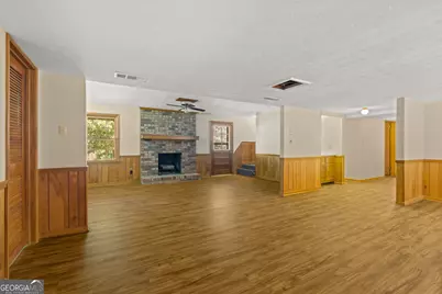 1055 Hunterhill Drive, Roswell, GA 30075 - Photo 56