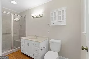 1055 Hunterhill Dr, Roswell, GA 30075 - Photo 50