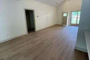183 Willow Lk Dr NW, Milledgeville, GA 31061 - Photo 10