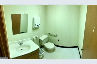 208 Gordon Street, Washington, GA 30673 - Photo 14