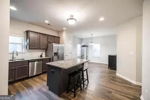 148 Amelia Dr, Byron, GA 31008 - Photo 8