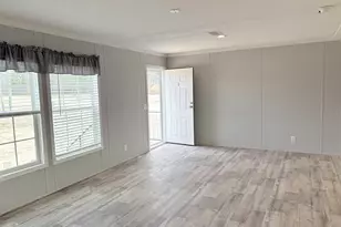 1823 Rock Springs Rd, Dublin, GA 31021 - Photo 2