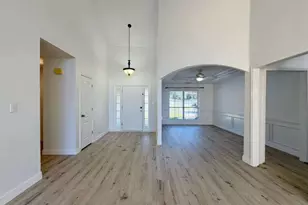 510 Running Fawn Dr, Suwanee, GA 30024 - Photo 8