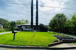 288 Davis Ave, Toccoa, GA 30577 - Photo 2