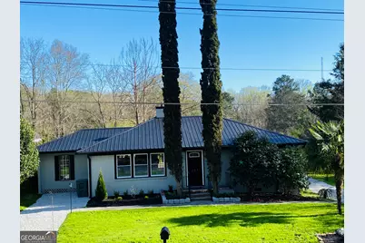 288 Davis Avenue, Toccoa, GA 30577 - Photo 2