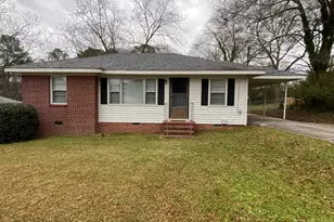 225 S Myrtle St, Winder, GA 30680 - Photo 1