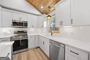 1883 Newport Dr, Ellijay, GA 30540 - Photo 18