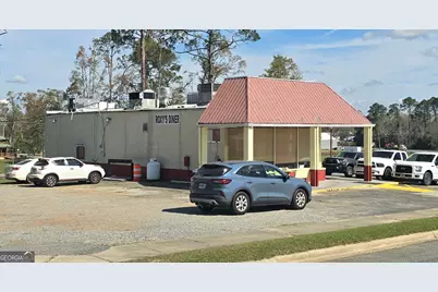 448 S State Street, Lyons, GA 30436 - Photo 2