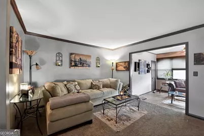 68 Montre Square NW, Atlanta, GA 30327 - Photo 6