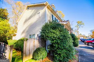 145 Bowen St B4, Carrollton, GA 30117 - Photo 4