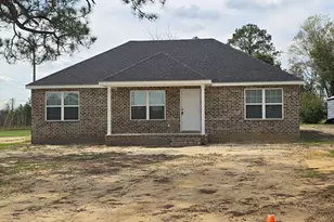 1200 Cadillac Dr, Vidalia, GA 30474 - Photo 2