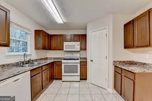 840 Melrose Park Pl, Lawrenceville, GA 30044 - Photo 14