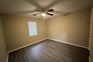 1605 Cedar Shoals Dr, Athens, GA 30605 - Photo 6