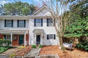 3982 Camden Way, Alpharetta, GA 30005 - Photo 2