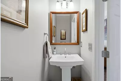 1640 Pinetree Pass Lane SW, Lilburn, GA 30047 - Photo 18