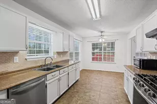 2242 Rocksram Ct, Buford, GA 30519 - Photo 20