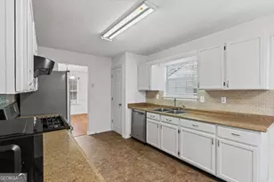 2242 Rocksram Ct, Buford, GA 30519 - Photo 18