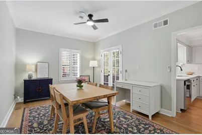 423 Jefferson Circle #423, Atlanta, GA 30328 - Photo 8