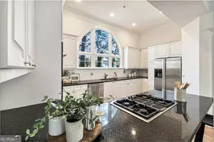 802 Clifton Heights Ln NE, Atlanta, GA 30329 - Photo 36